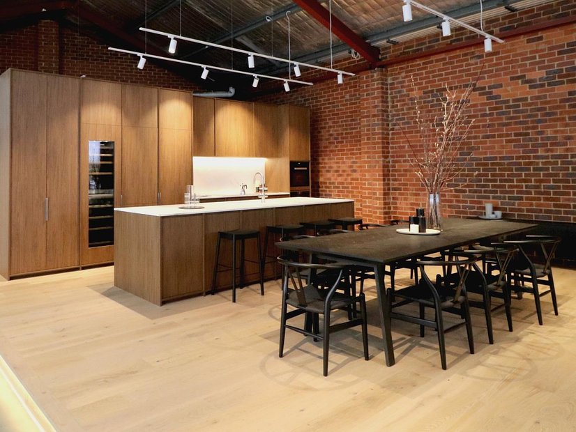 Commercial fit-out placeholder 2